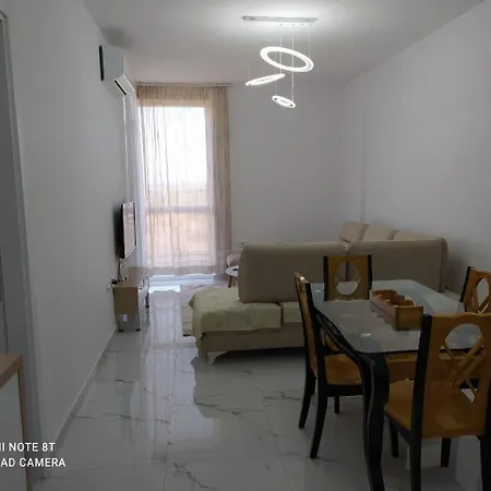 Apartmán Leos New Shëngjin